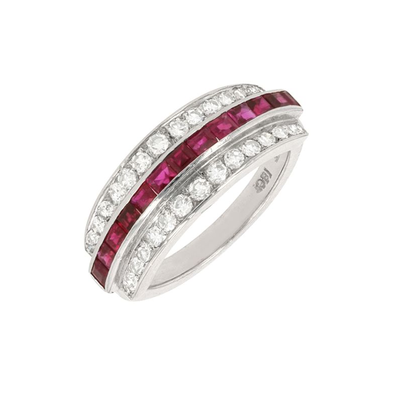 Acheter Bague rubis 0.78 carat et diamants 0.52 carat or blanc 6.72g Comme neuf - 2000,00 € Bague rubis 0.78 carat et diamants 0.52 carat or blanc 6.72g Comme neuf - reconditionné disponible sur Gemme Les Bijoux